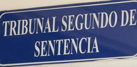 Tribunal de San Miguel condena a 50 años de prisión a mujer que asesinó a su esposo Foto: Cortesía.