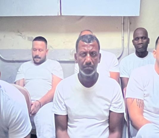 Instalan juicio contra seis extranjeros acusados de tráfico ilícito de droga