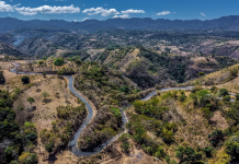 Obras de pavimentación de calle a Los Toles alcanzan 40 % de avance en Ahuachapán
