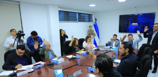 Diputados aprueban propuesta de reforma que exigirá declaración contra trabajo forzoso en importaciones