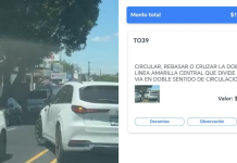 Multan con $100 a conductor por giro indebido sobre doble línea amarilla en San Salvador