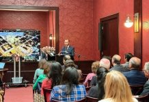 El Salvador promueve oferta turística en conferencia en La Haya