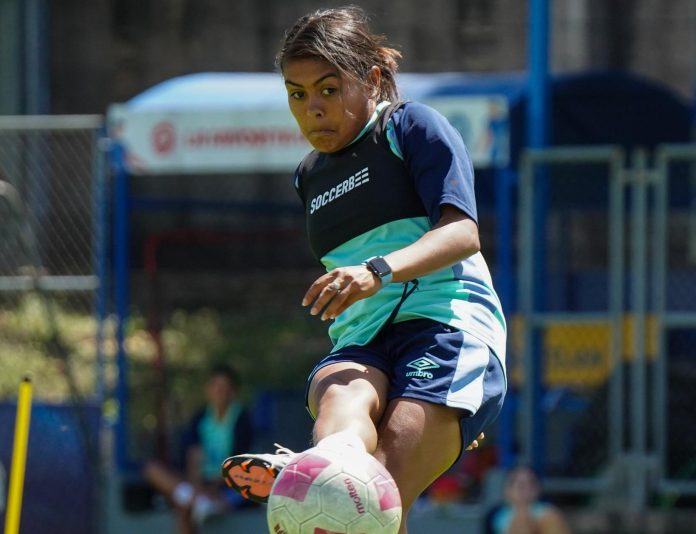 La 'Azul y Blanco' entrenó en el país antes del viaje a Trinidad y Tobago. Foto cortesía: La Selecta.
