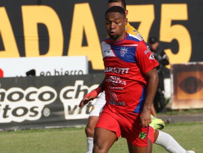 Cristian Gil Gil llegó a 10 tantos. Foto cortesía: Luis Ángel Firpo.