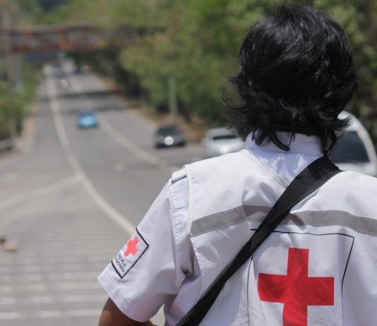 Casi mil atenciones por emergencias médicas y rescates acuáticos en Semana Santa, reporta Cruz Roja