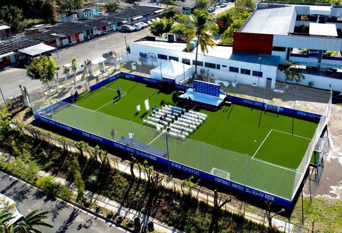 Este es la cancha inaugurada en Ilopango. Foto cortesía: INDES.