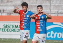 FAS goleó al Dragón y tiene pie y medio en cuartos de la Copa Presidente Kevin Santamaría fue figura con un doblete y una asistencia. Foto cortesía: FAS.