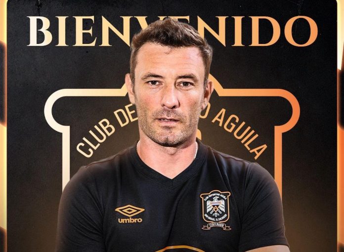 Davio está oficialmente inscrito con los 'Emplumados'. Foto cortesía: CD Águila.