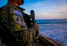 Recuperan cuerpo frente a playas de La Libertad; autoridades presumen que sería estudiante hondureño desaparecido