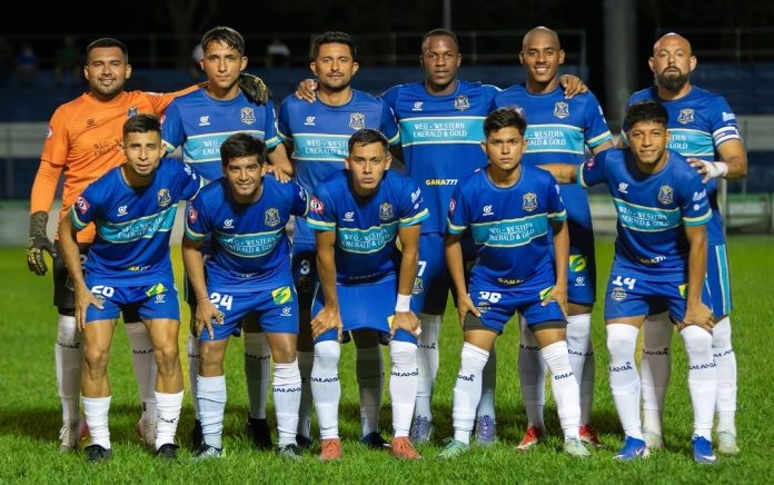 Los 'Tecolotes' están al borde de perder la categoría. Foto cortesía: Zacatecoluca FC.