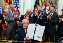 “¿Puedo tomar un poco?”: Trump anuncia inversión de $50 millones para estudiar terapias psicodélicas