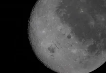 Astronautas concluyen paso por el lado oscuro de la Luna