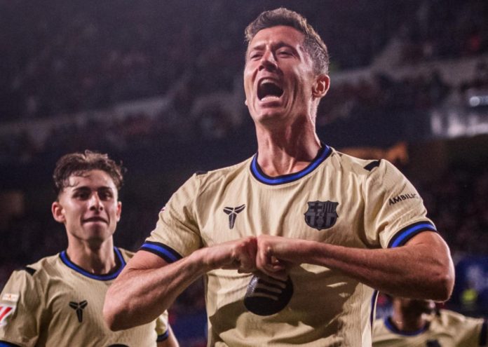 Lewandowski abrió el marcador en Pamplona. Foto cortesía: FC Barcelona.