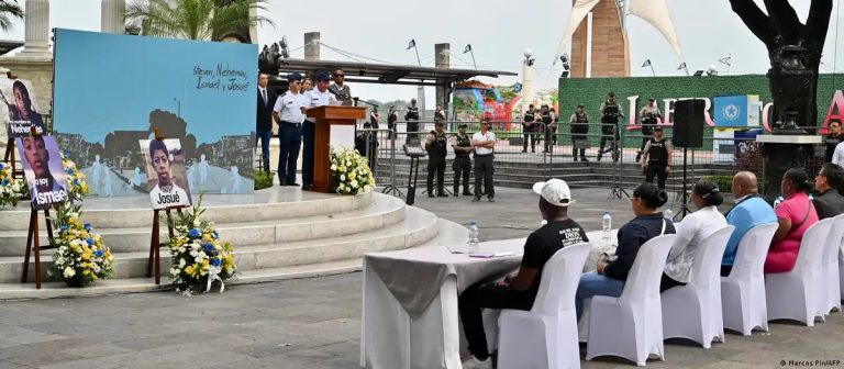 Ecuador: militares piden perdón por desaparición de menores