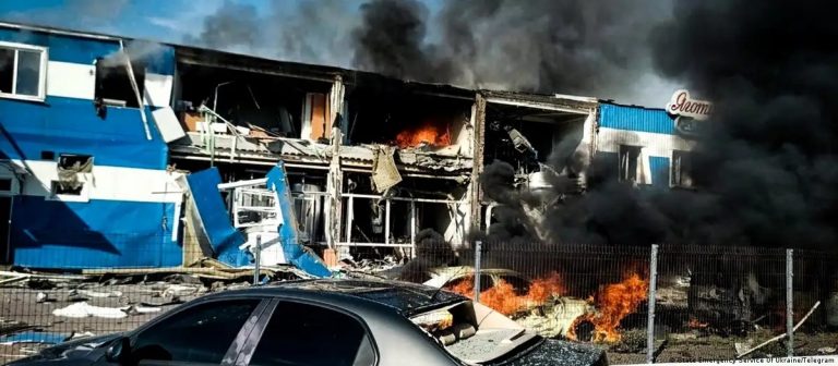 Ataques rusos en varias regiones de Ucrania dejan 7 muertos
