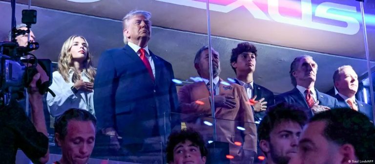 Abuchean a Trump durante las Finales de la NBA en Nueva York