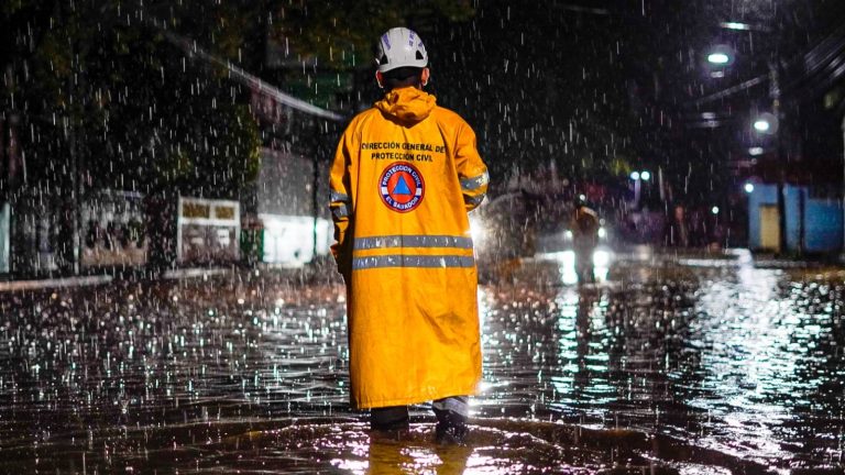 Medio Ambiente prevé lluvias y tormentas con actividad eléctrica para la tarde y noche del lunes