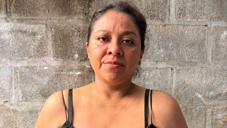 Autoridades capturan a mujer acusada de generar material pornográfico infantil en San Miguel