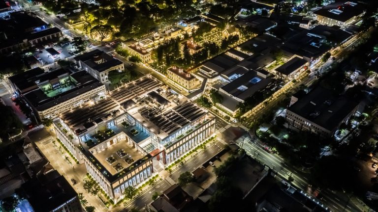 Con quirófanos híbridos y cirugía robótica, el nuevo Hospital Rosales abre al público en Cadena Nacional
