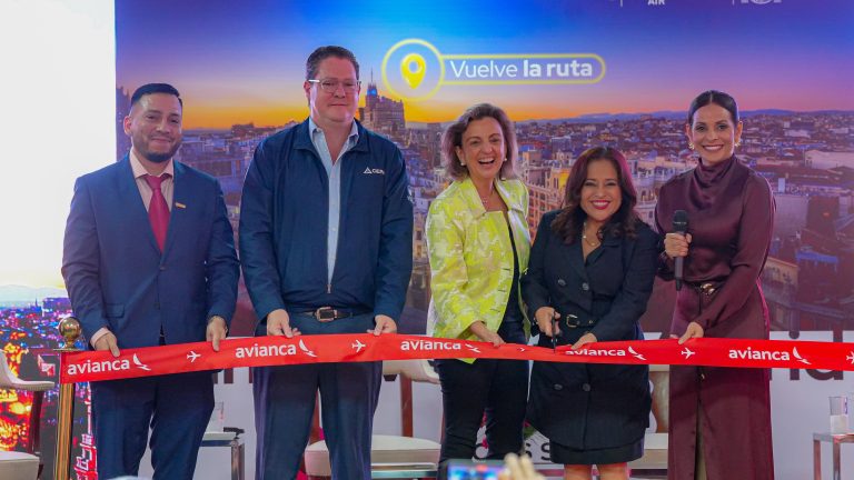 Air Europa inaugurará en diciembre nueva ruta directa entre El Salvador y Madrid con tres vuelos semanales