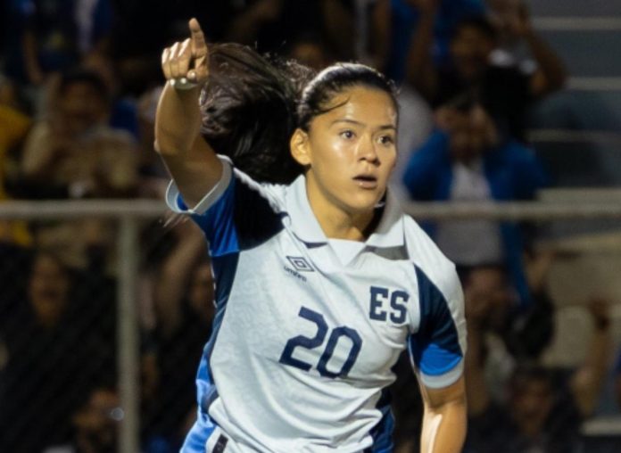 Jackeline Velásquez celebrando el empate. Foto cortesía: La Selecta.