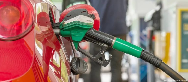 Precios de los combustibles se mantendrán sin cambios hasta el 6 de julio
