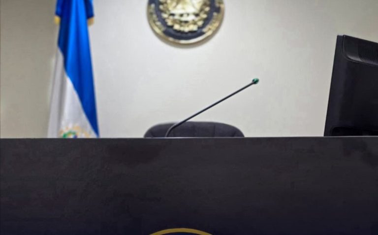 Condenan a sujeto a diez años de cárcel por estafar a dos víctimas al ofrecerles visas de trabajo