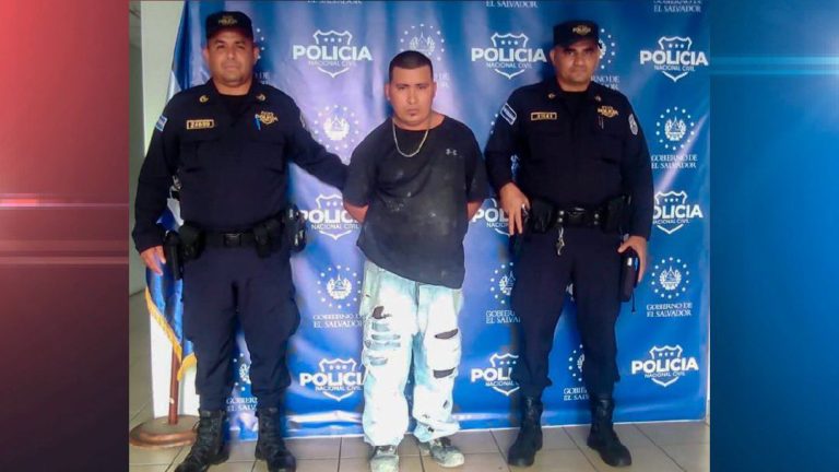 PNC captura a hombre acusado de hurtar una motocicleta en Sacacoyo