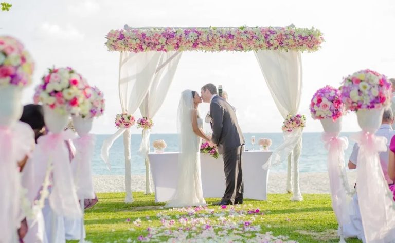 El Salvador apuesta por el turismo de bodas para diversificar la oferta turística del país