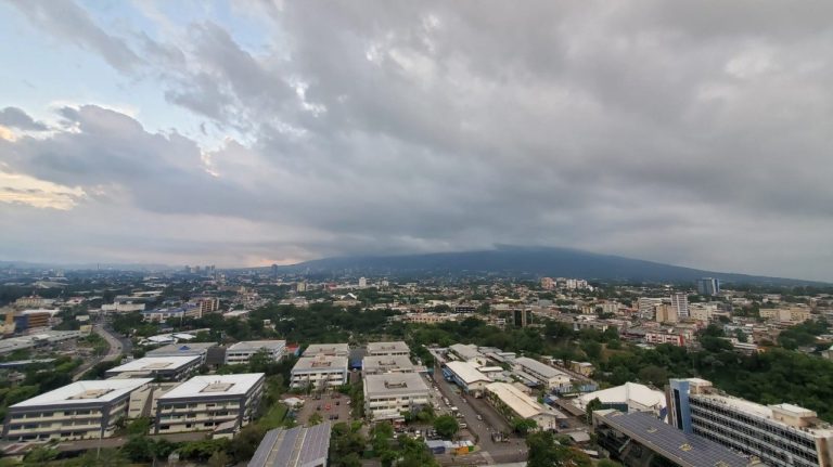 Prevén lluvias puntuales en zonas del norte y sectores del AMSS para este jueves