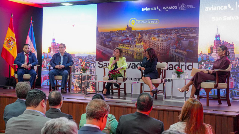 Nueva ruta directa entre El Salvador y España iniciará operaciones este lunes