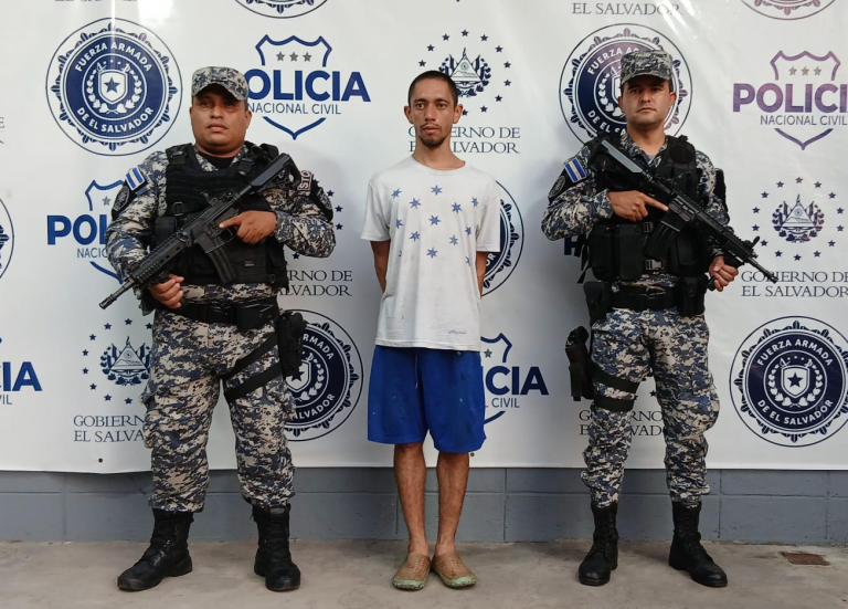 Capturan a sujeto acusado de asesinar a su padrastro en Soyapango