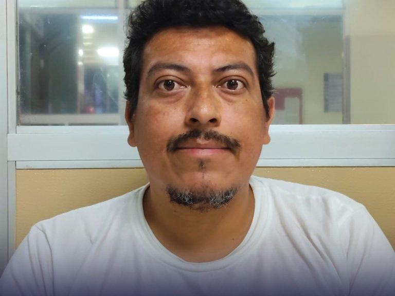 Decretan detención provisional para acusado de accidente que dejó dos muertos en Santa Ana