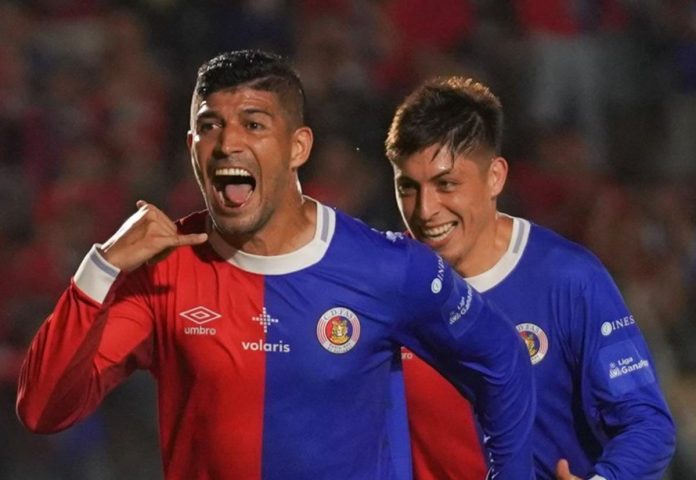 FAS remontó y se llevó sus primeros tres puntos. Foto cortesía: Primera División.