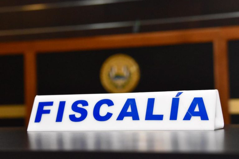 Extinguen dominio de $10,300 vinculados a caso de lavado de dinero y tráfico ilegal de personas