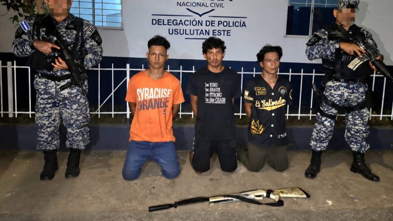 Capturan a tres hombres acusados de amenazar a vendedores de teléfonos en Usulután