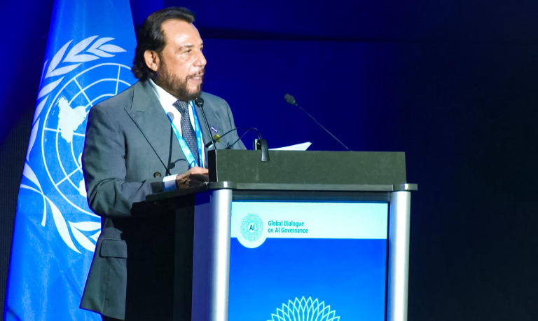 El Salvador busca desarrollar la inteligencia artificial con «reglas claras» y cooperación internacional: Félix Ulloa en foro de la ONU