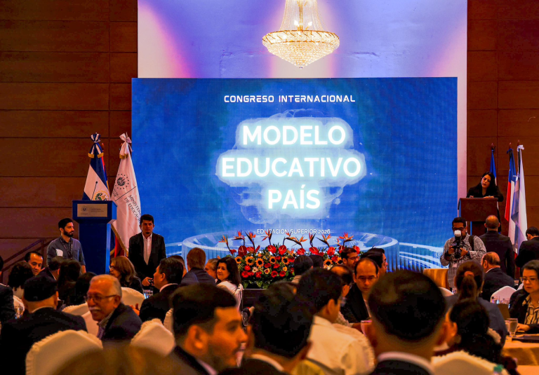 Universidades salvadoreñas analizan transformación de la educación superior en congreso internacional
