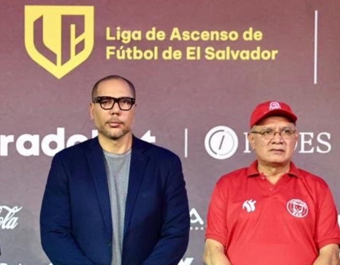 Se inauguró la Liga de Ascenso. Foto cortesía: FESFUT.