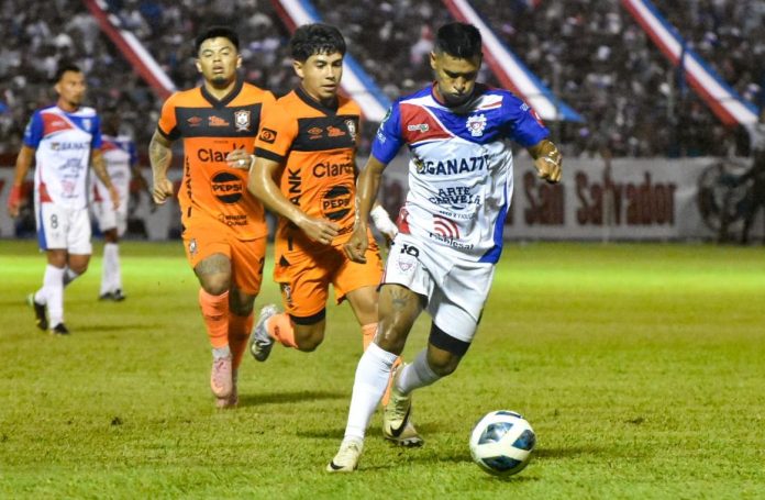 Se viene el Clásico Oriental. Foto cortesía: Luis Ángel Firpo.