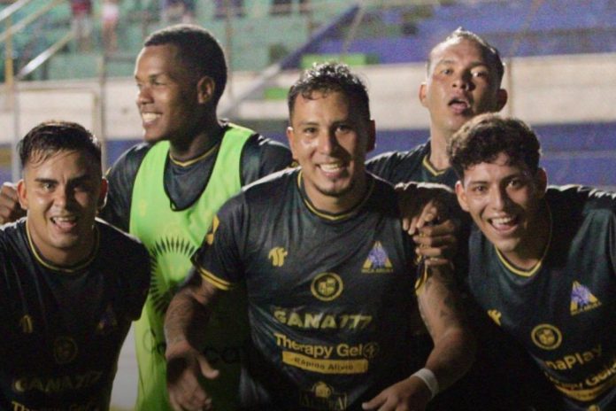 Tanto agónico de Barahona. Foto cortesía: Primera División.