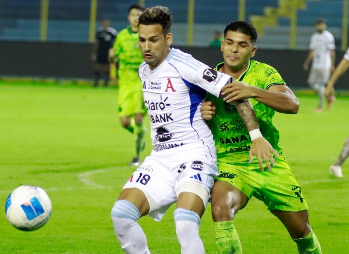 Empate en el Cuscatlán. Foto cortesía: Alianza FC.