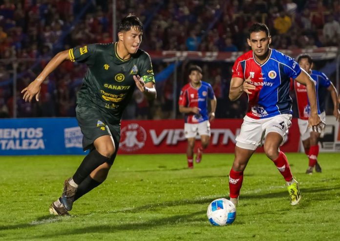 Empate en Santa Ana. Foto cortesía: FAS.