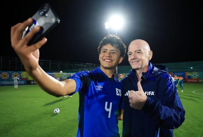 Infantino estuvo en el juego ante Líbano. Foto cortesía: La Selecta.